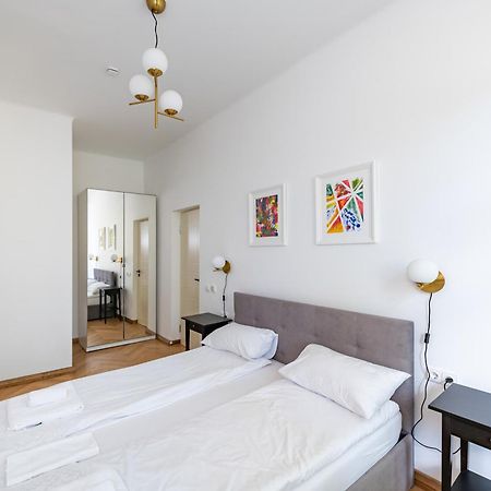 Park Avenue Apartments By Hostlovers Kaunas Exterior photo