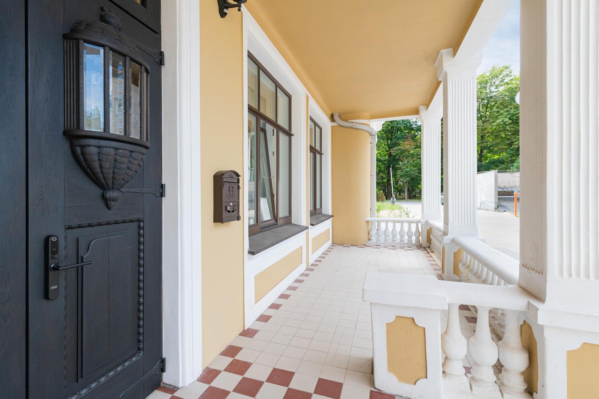 Park Avenue Apartments By Hostlovers Kaunas Exterior photo